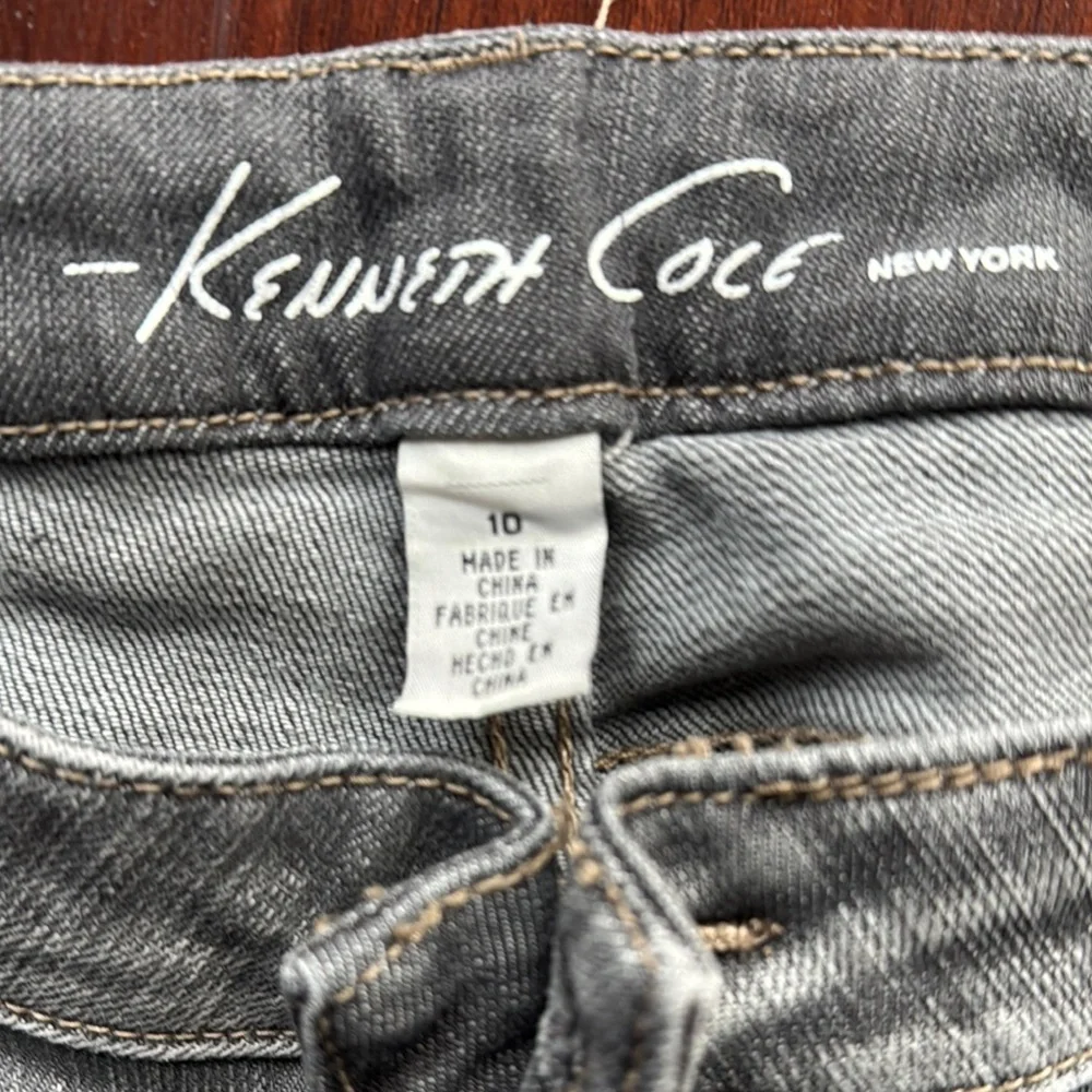 Kenneth Cole New York Gray Straight Leg Jeans - Picture 2 of 3